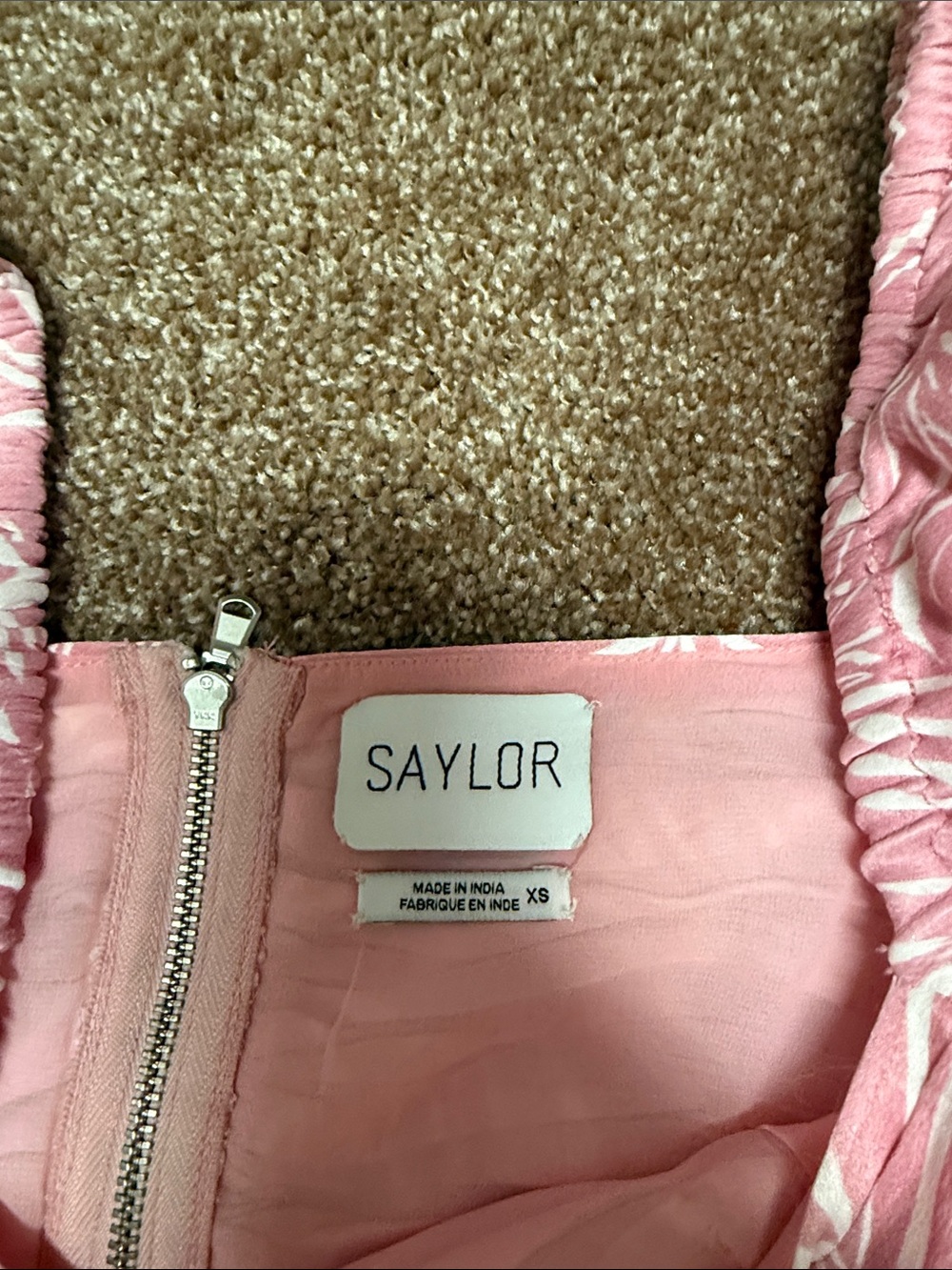 Saylor gem top nwot - Picture 3 of 4